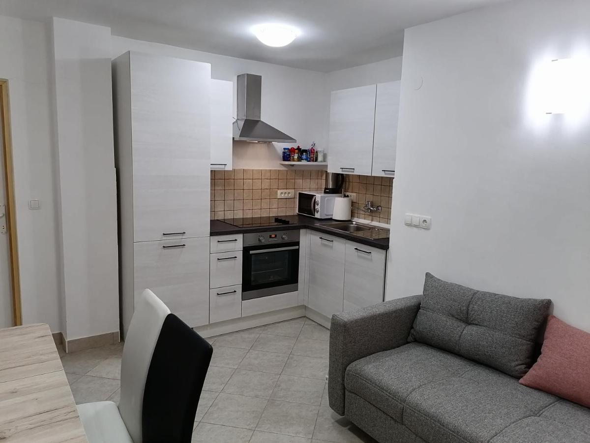 Kika Apartamento Dramalj Exterior foto